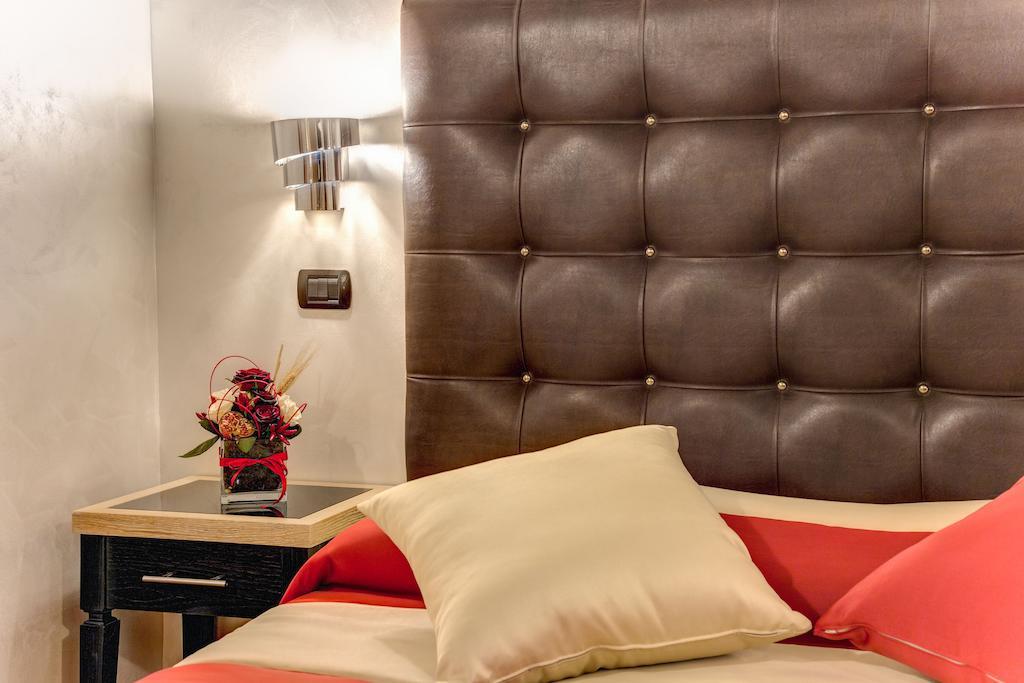 Leonetto Inn Rom Rum bild